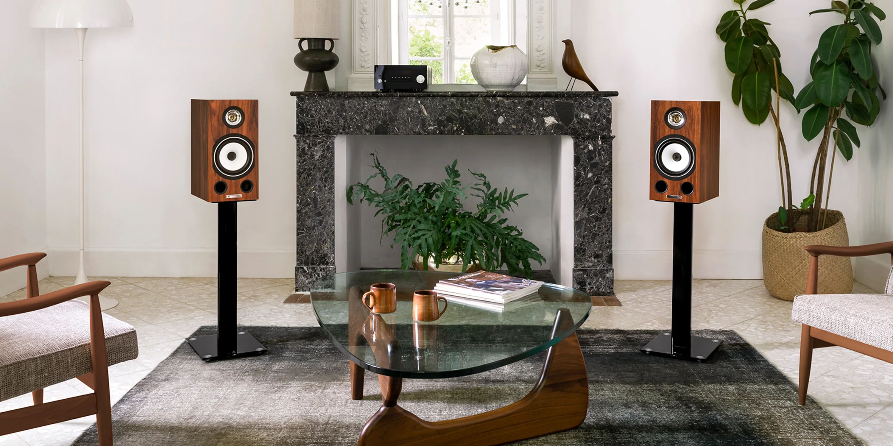 bild till Bästa högtalarstativen
