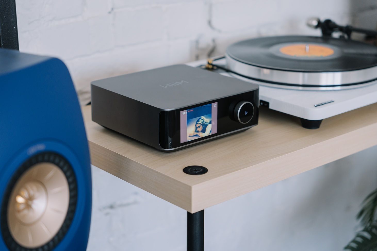 Förstärkare WiiM Amp Ultra streaming/multirumsförstärkare