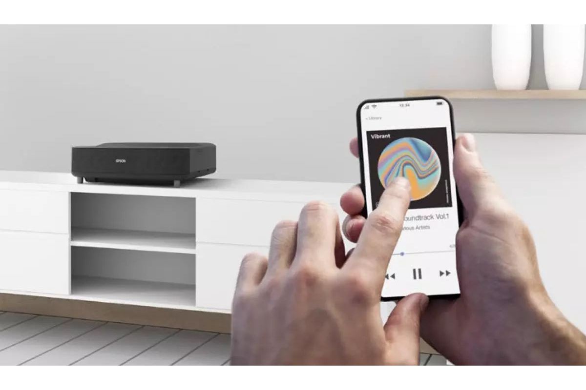 Projektorer Epson Lifestudio Grand EH-LS670B Laser TV