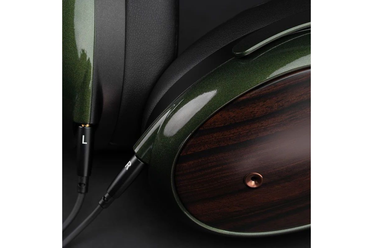 Hörlurar Meze Audio STRADA